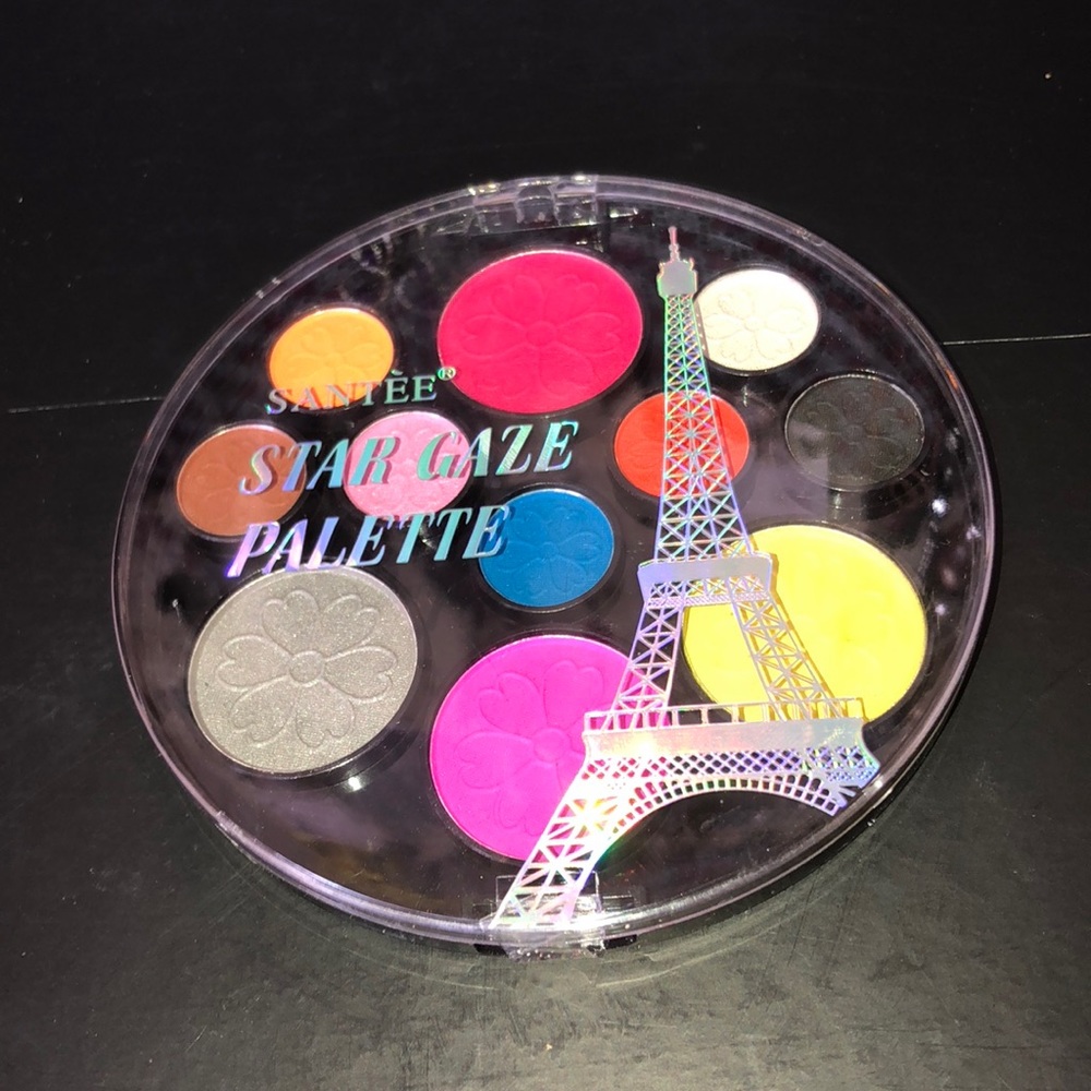 Makeup pallet